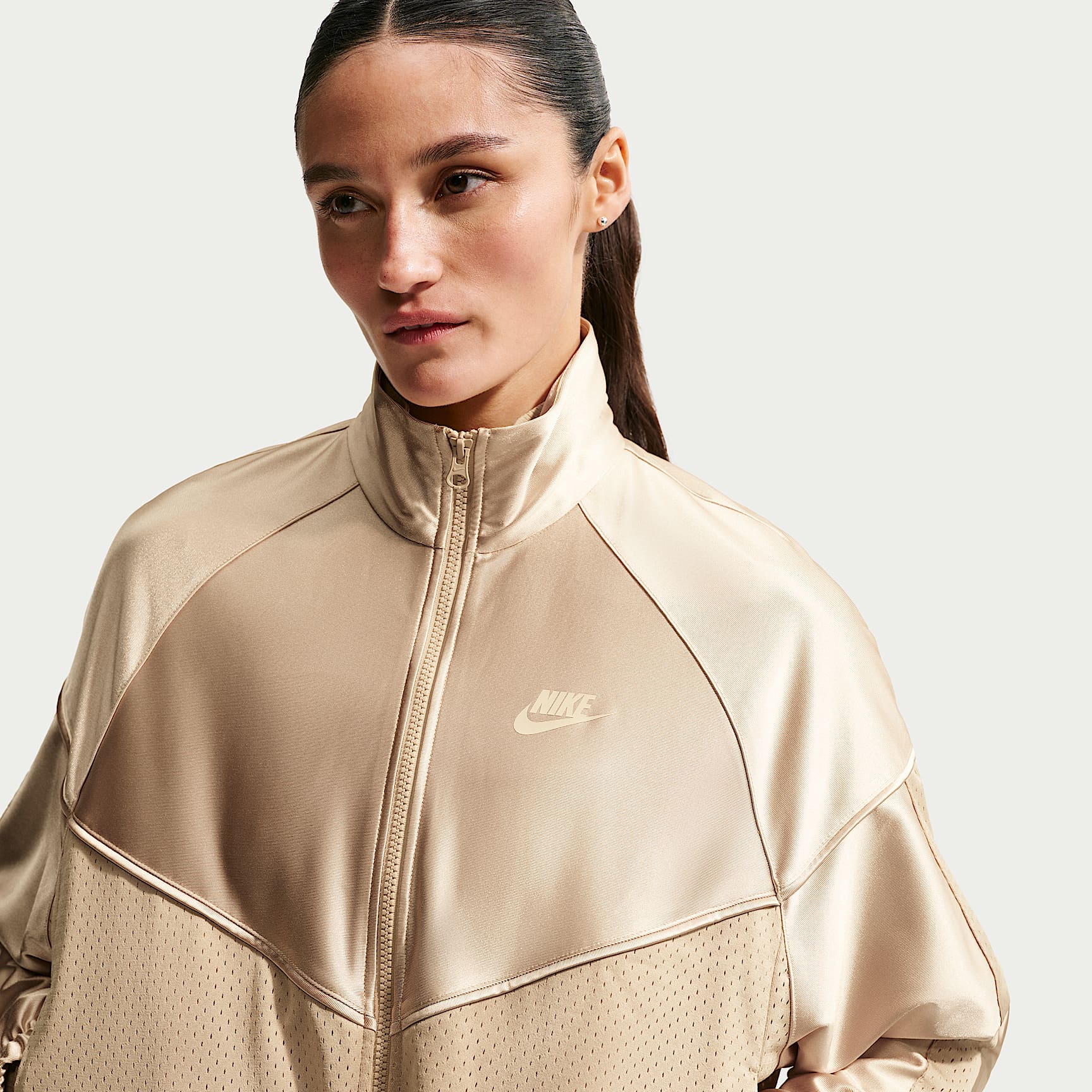 Nike Sportswear Women's Oversized Windrunner Jacket. Nike.com